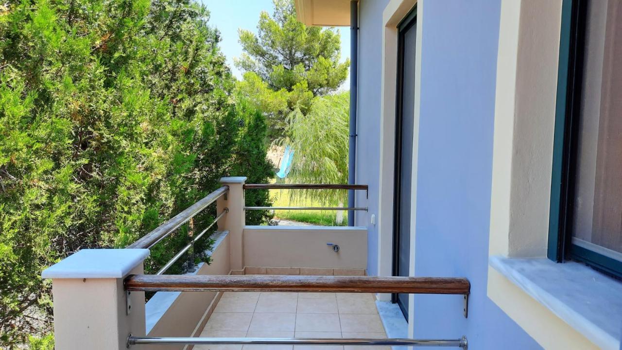 Alekos Beach Houses-Angelo Lixouri Eksteriør billede